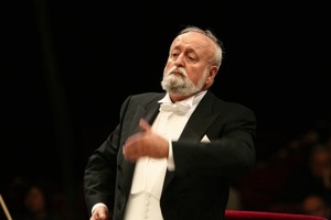 Penderecki conducting colour landscape-1.JPG