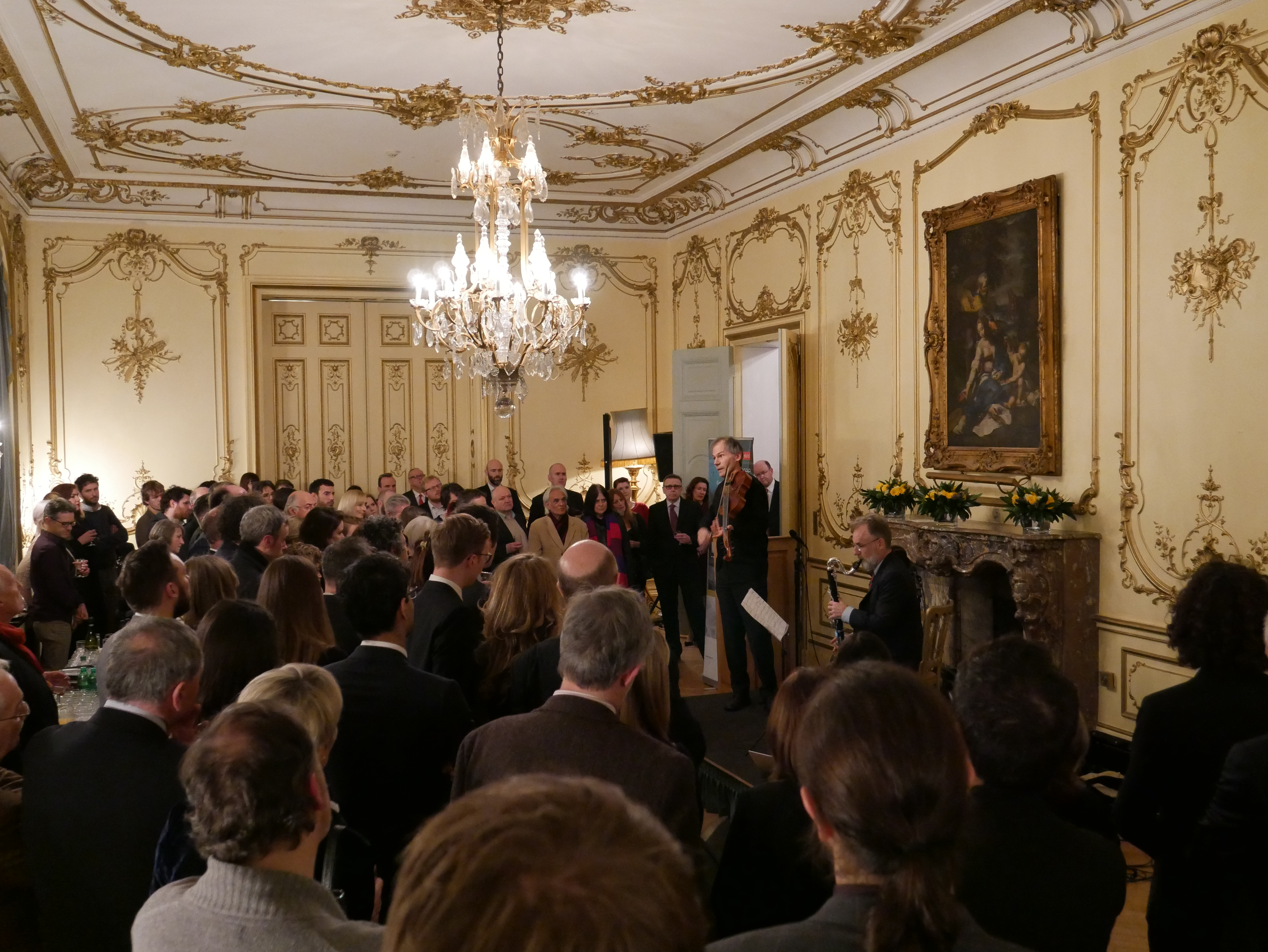 Garth Knox (viola) and Paul Roe (Clarinet) perform at Irish Embassy