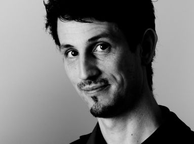 Monochrome photo of Greg Felton